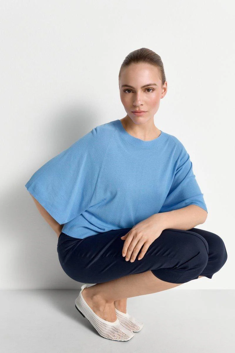 Feinstrickpullover mit weiten Ärmeln - Image 8