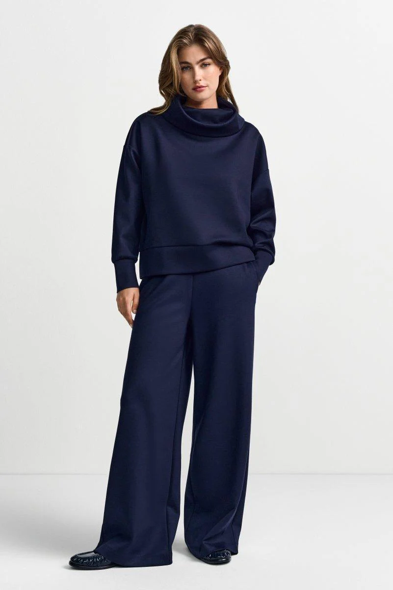Sweatshirt mit Stehkragen - Image 13