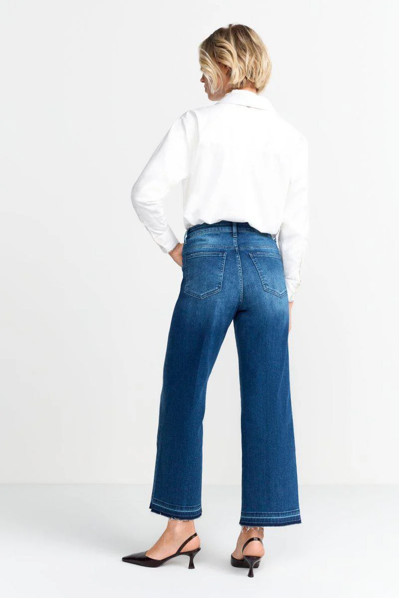 Denim mit ausgefranstem Saum - Image 4