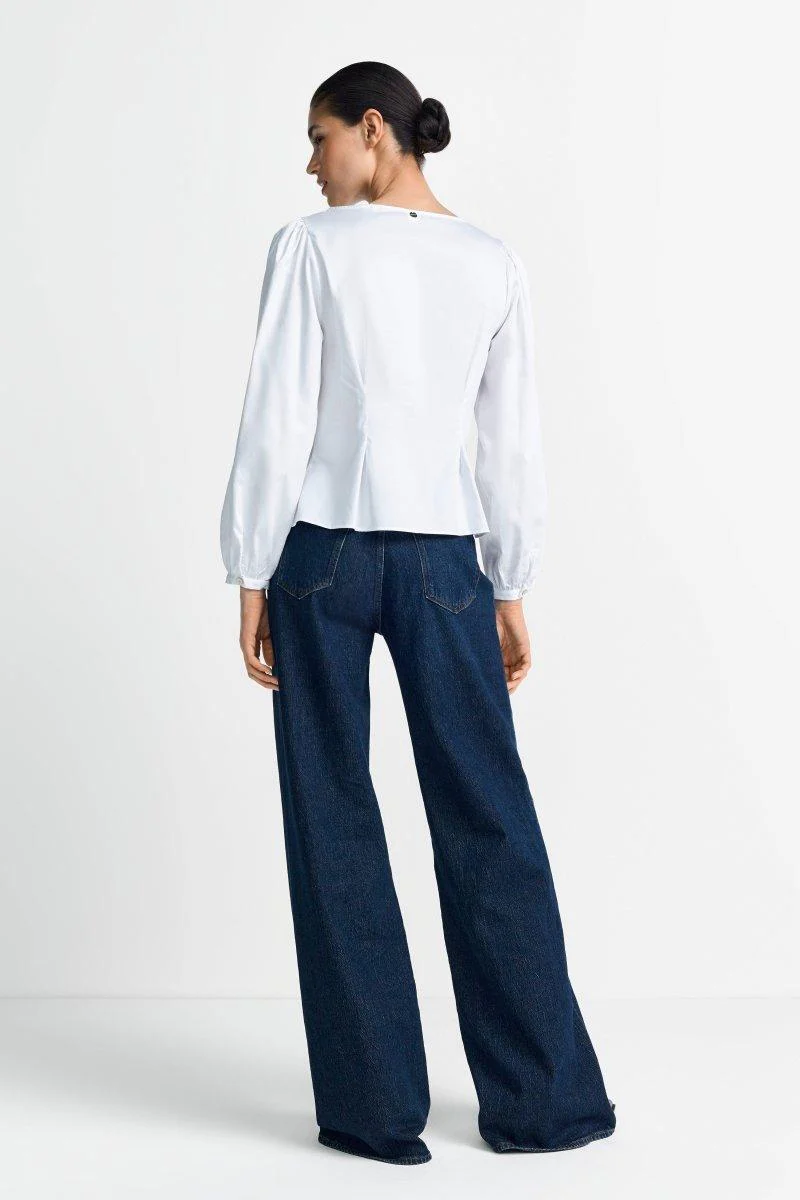Taillierte Bluse mit Knöpfen - Image 9