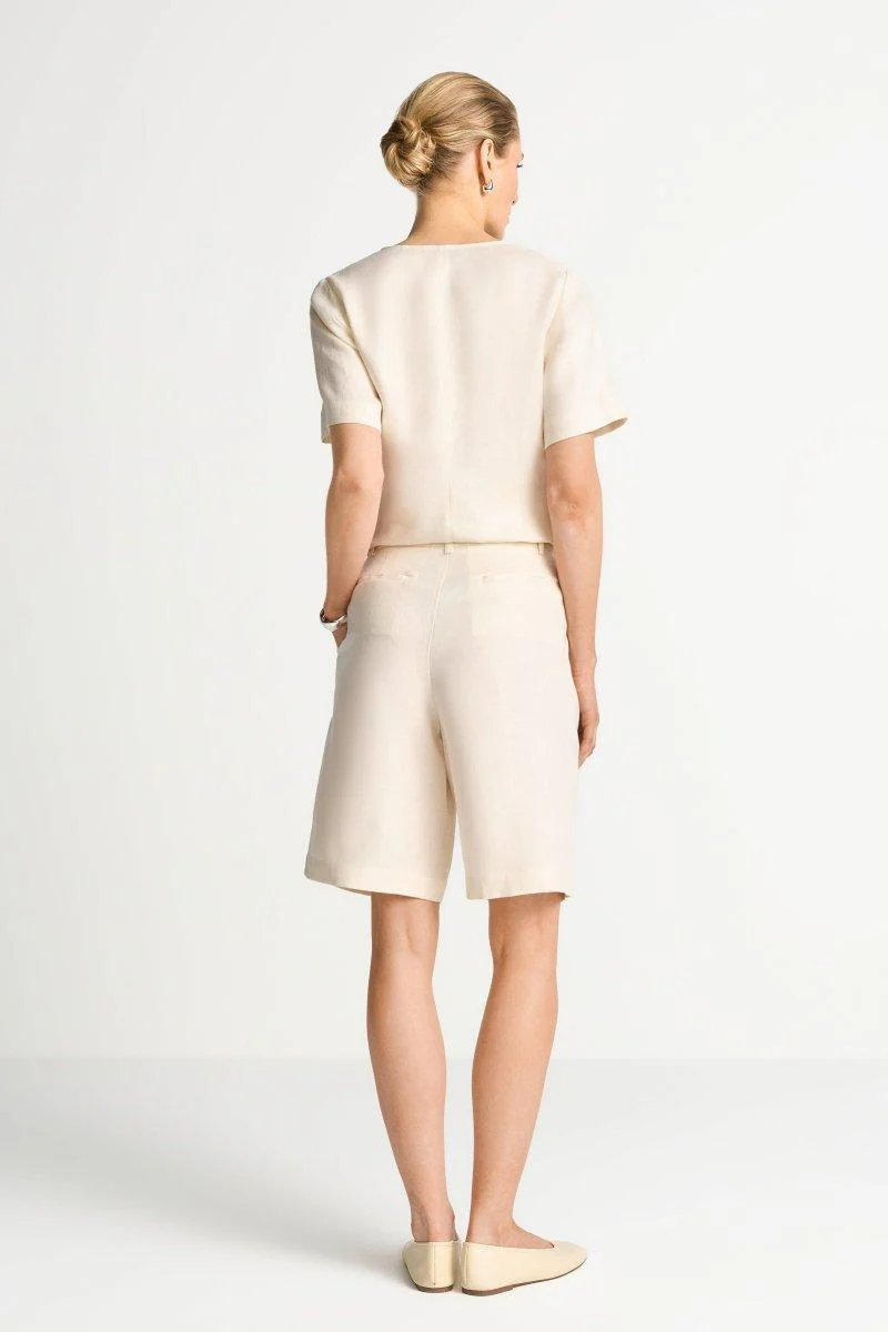 Bermuda-Shorts mit Bundfalten - Image 3