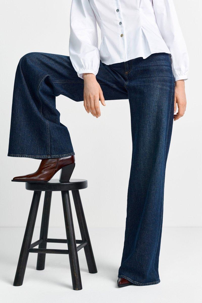 Dunkelblaue Jeans mit Umschlagsaum - Image 6
