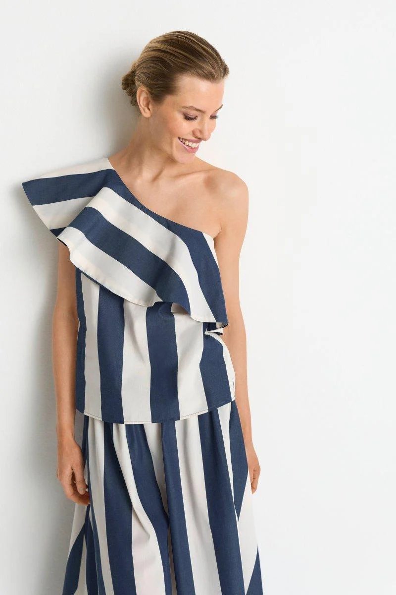 Gestreiftes One-Shoulder-Top