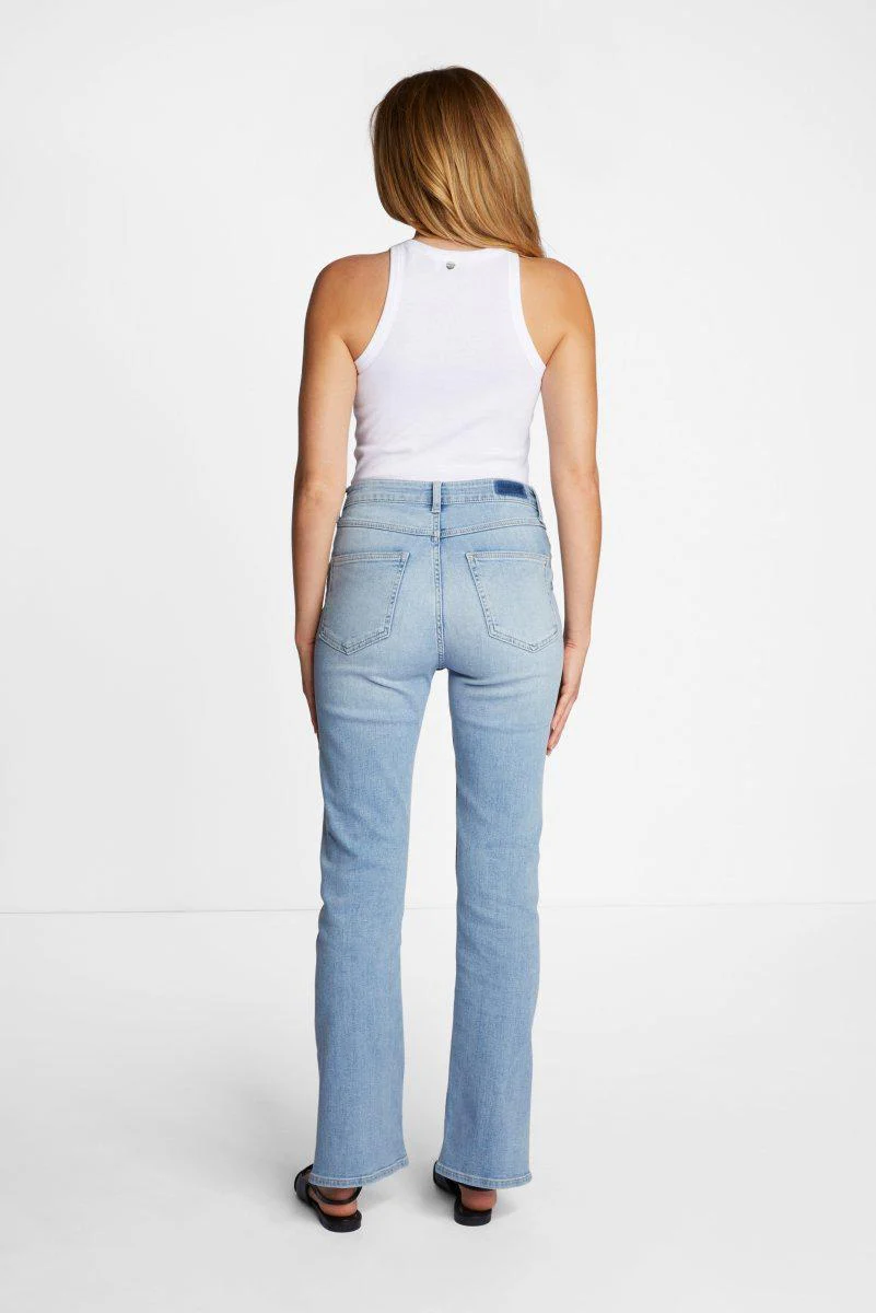 Rib-Top in Bodycon-Fit - Image 5