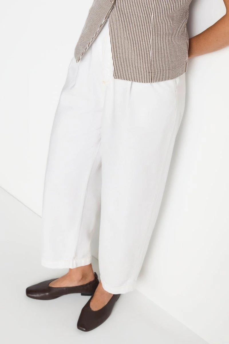 Weiße High-Waist-Jeans - Image 3