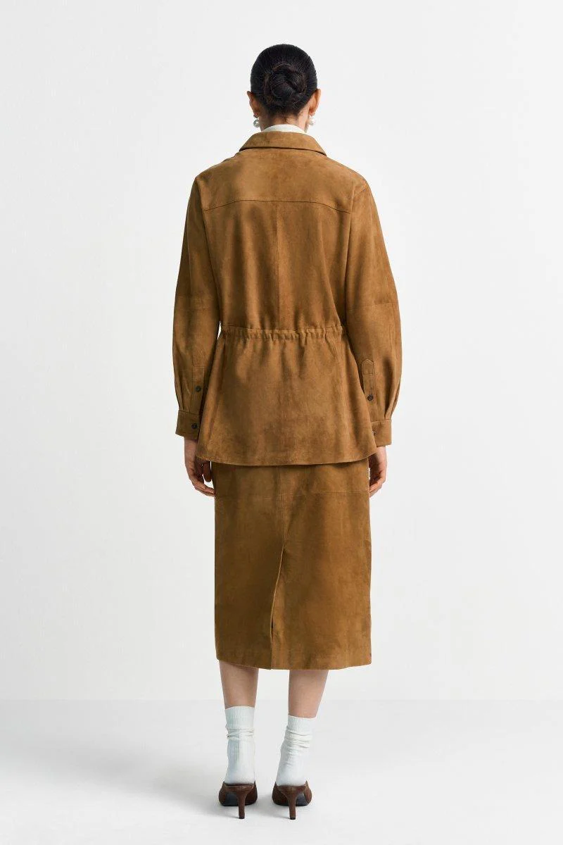 Cognacbraune Hemdjacke aus Velours - Image 4