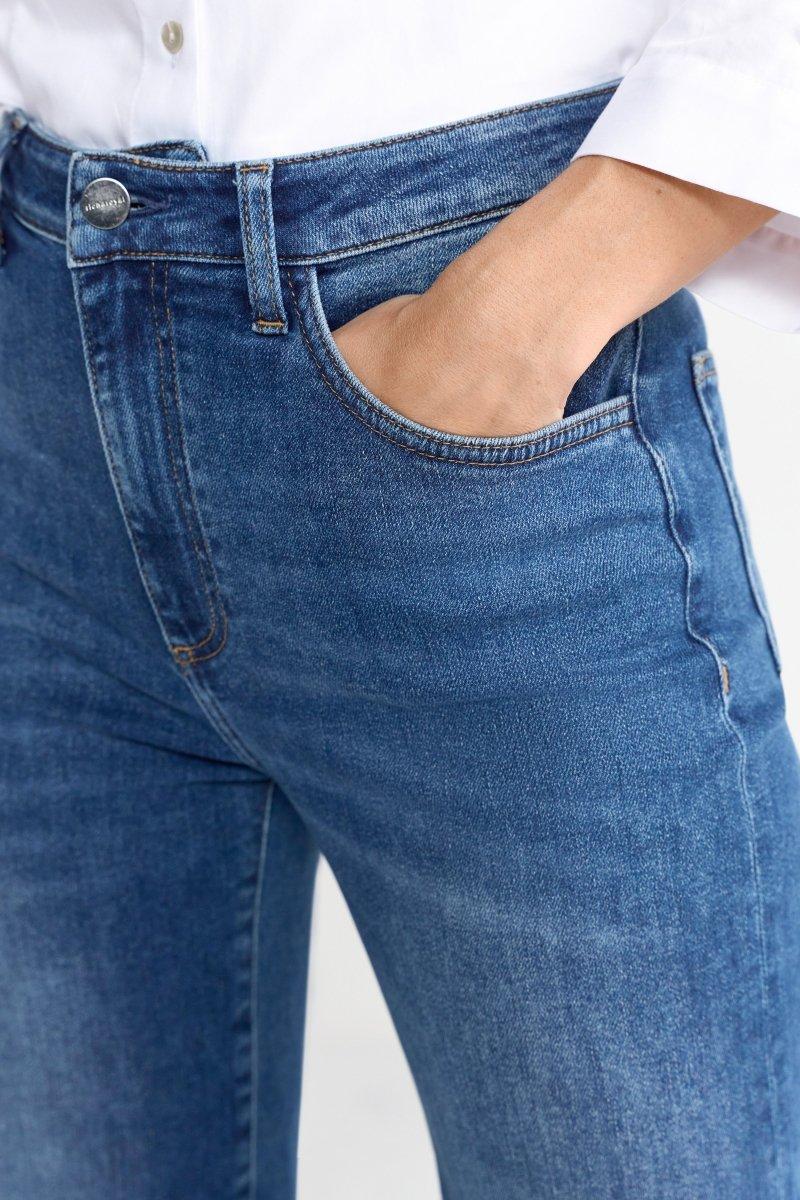 Slim-Jeans mit Mid Waist - Image 5