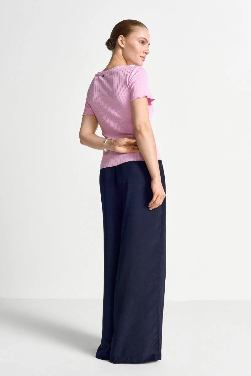 Figurbetontes Rippshirt - Image 9