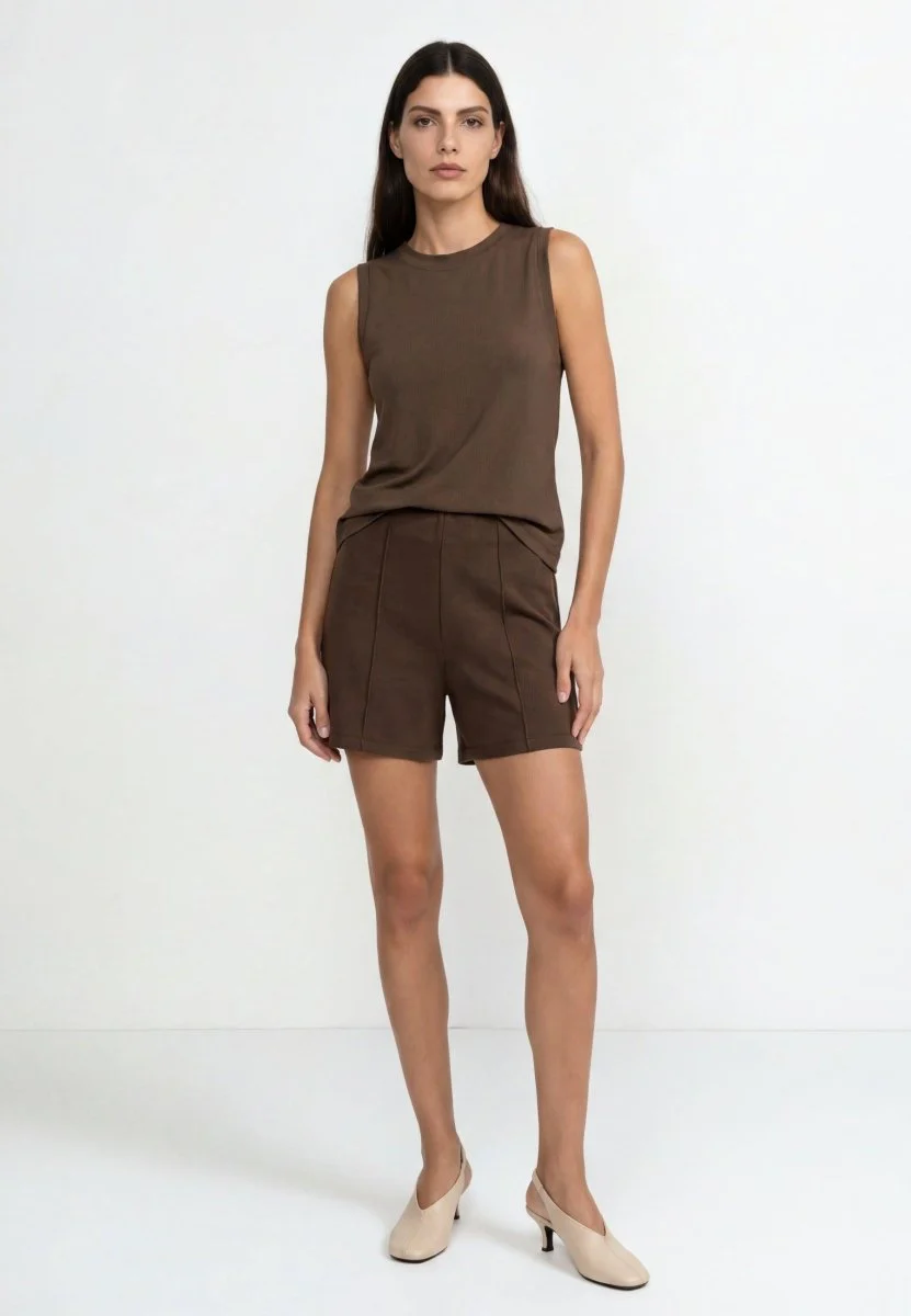 Shorts mit Bundfalten