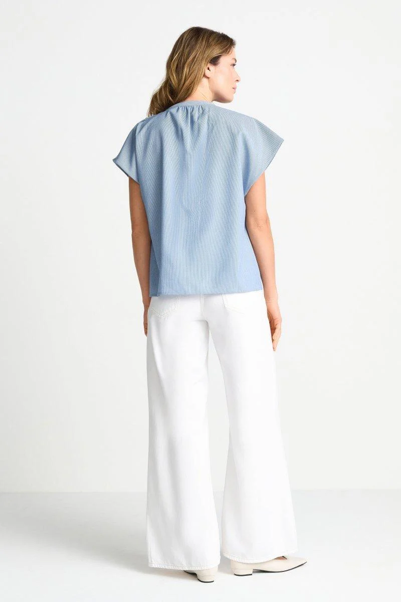 Volant-Bluse mit Schulterknöpfen - Image 5