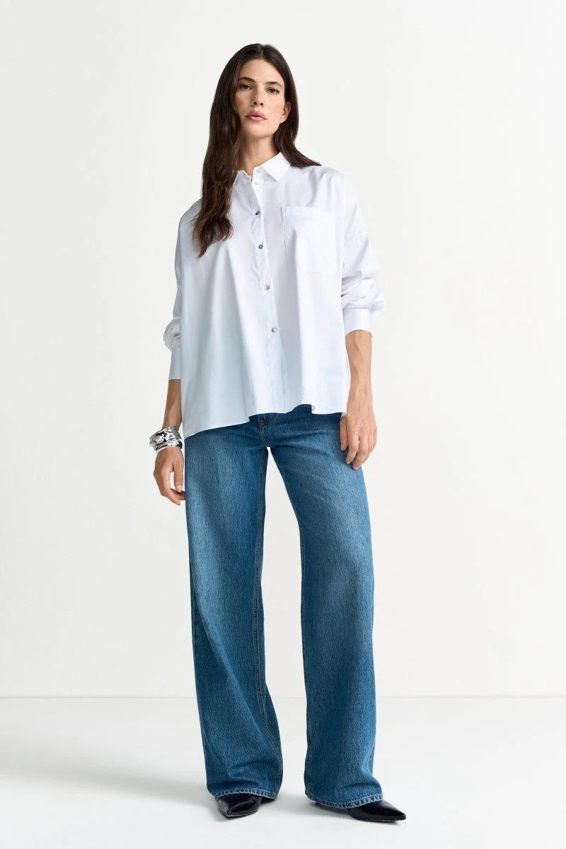 Bluse mit Perlmuttknöpfen - Image 3