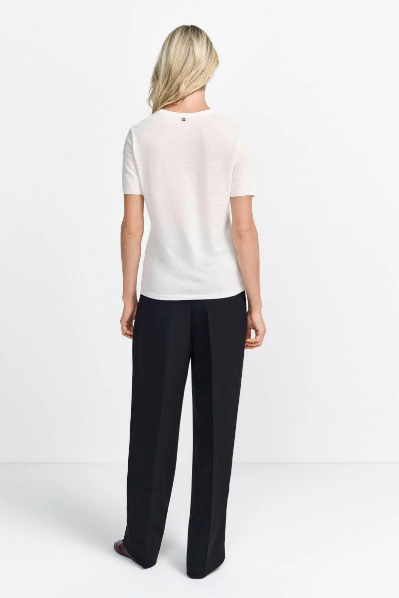 T-Shirt mit gerippten Ärmelabschlüssen - Image 9