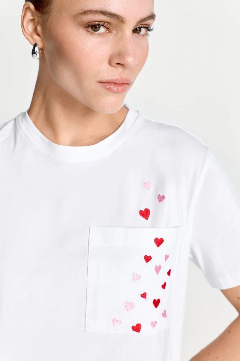 T-Shirt mit Herzprint - Image 2