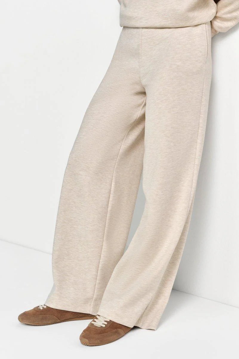 Weite Jogginghose - Image 8